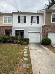 2330 Mckenna Square Drive, Lithonia, GA 30058