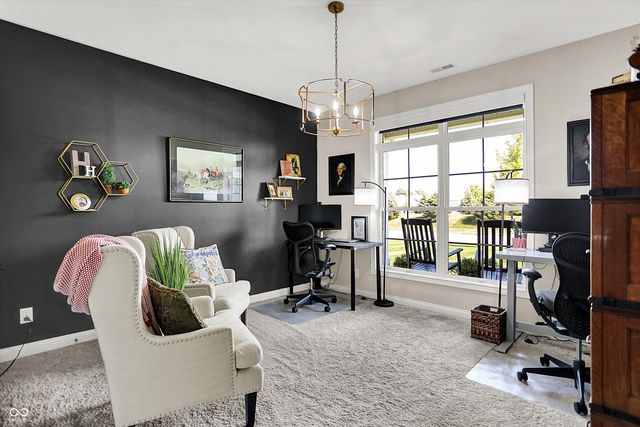 1246 Meadowbrook Lane, Franklin, IN 46131