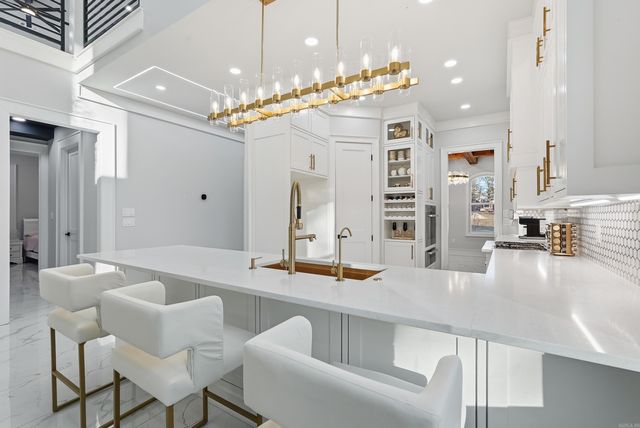 7 Oak Glen Lane, Little Rock, AR 72227