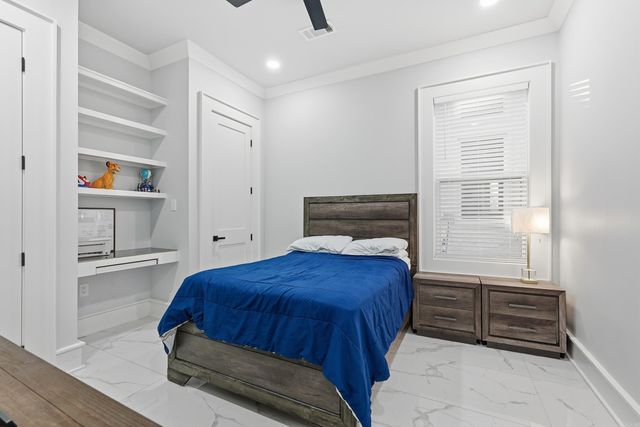 7 Oak Glen Lane, Little Rock, AR 72227