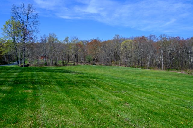 18 Carter Road, Warren, CT 06754