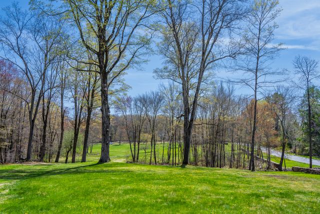 18 Carter Road, Warren, CT 06754