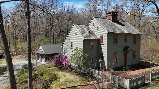 18 Carter Road, Warren, CT 06754