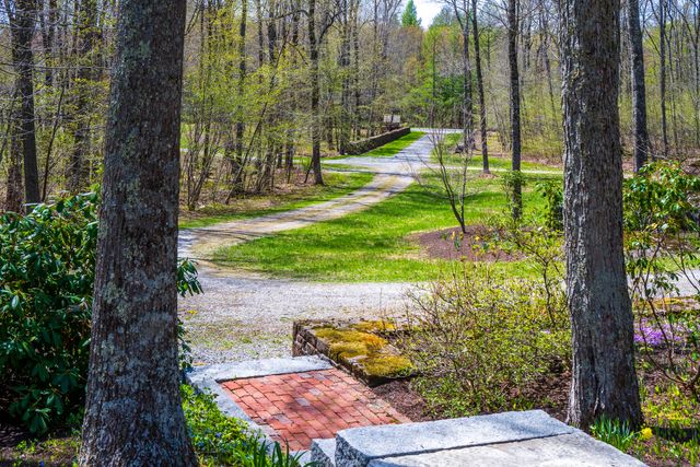 18 Carter Road, Warren, CT 06754