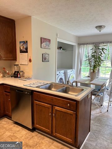 1031 Bettina Court SW, Mableton, GA 30126