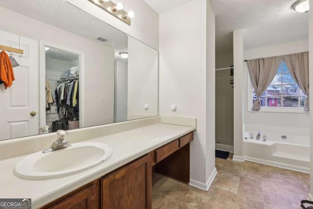 1031 Bettina Court SW, Mableton, GA 30126
