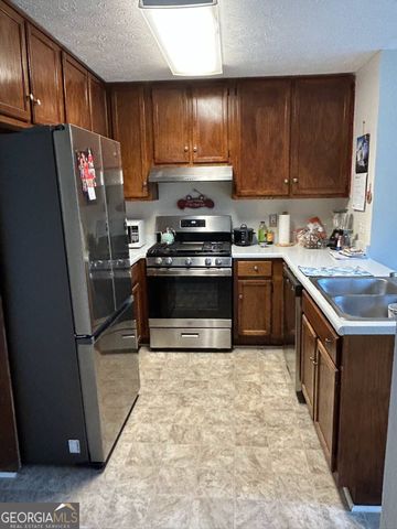 1031 Bettina Court SW, Mableton, GA 30126