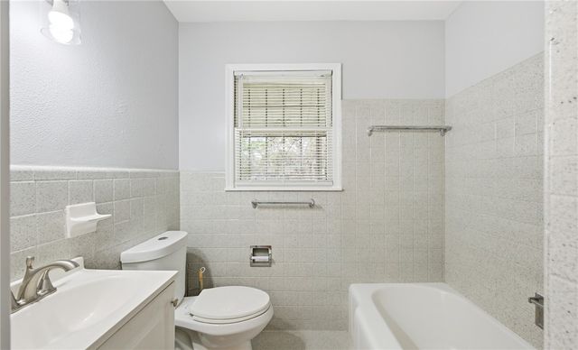 4342 Cambridge Dr, Corpus Christi, TX 78415