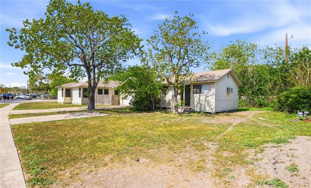 4342 Cambridge Dr, Corpus Christi, TX 78415