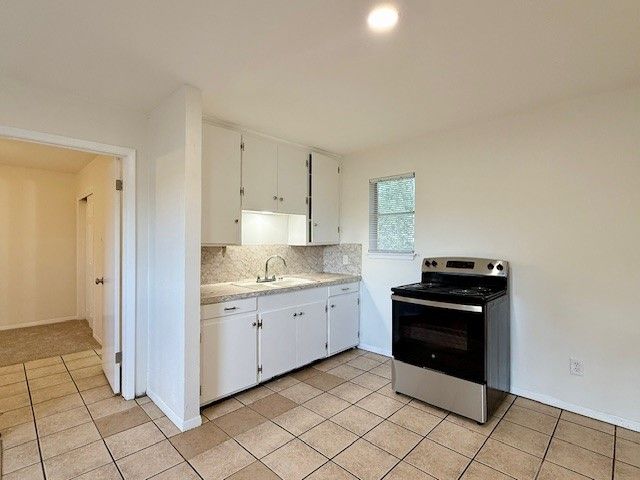 4342 Cambridge Dr, Corpus Christi, TX 78415