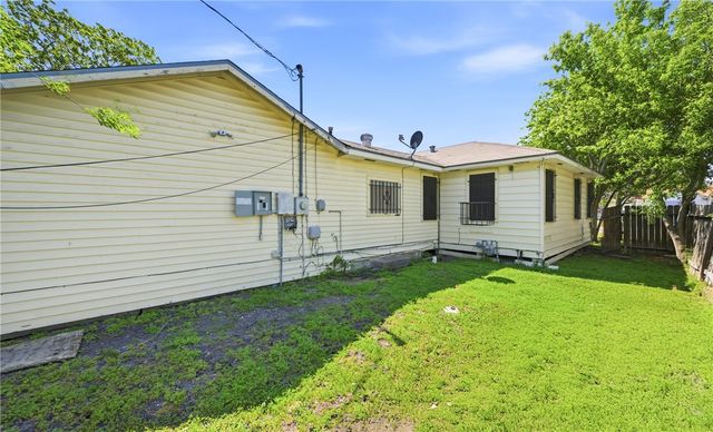 4342 Cambridge Dr, Corpus Christi, TX 78415