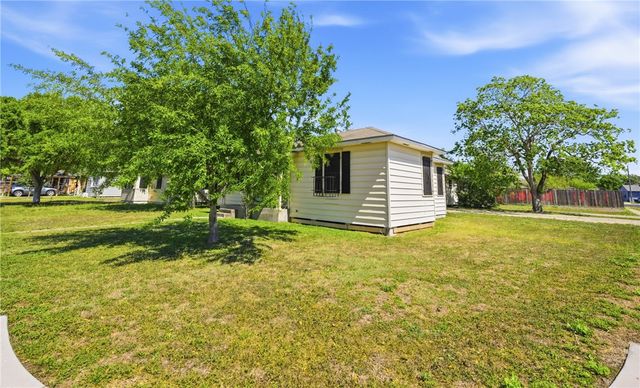 4342 Cambridge Dr, Corpus Christi, TX 78415