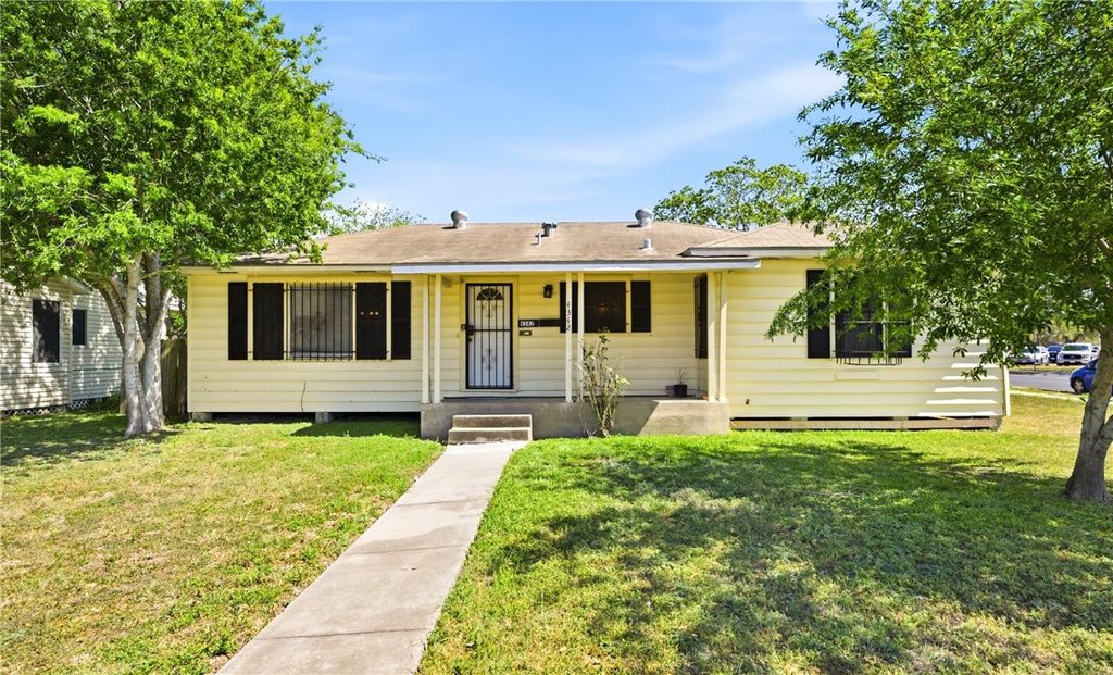 4342 Cambridge Dr, Corpus Christi, TX 78415