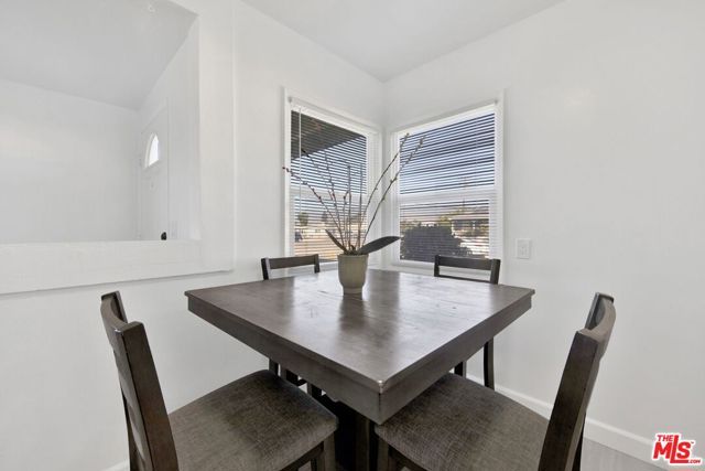 5042 N Glendora Avenue, Covina, CA 91724