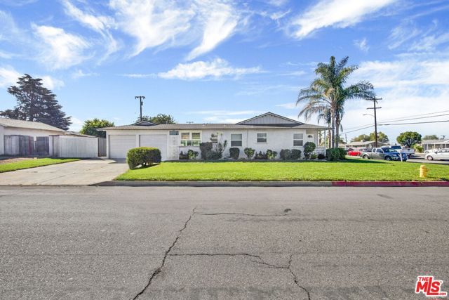 5042 N Glendora Avenue, Covina, CA 91724