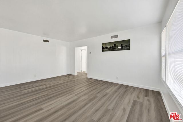 5042 N Glendora Avenue, Covina, CA 91724