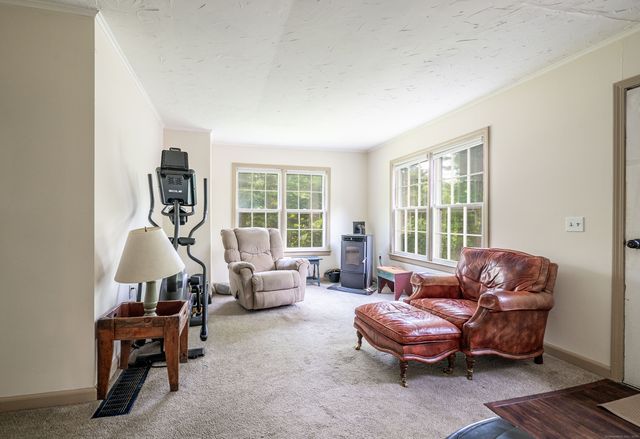 60 Pomperaug Road, Woodbury, CT 06798