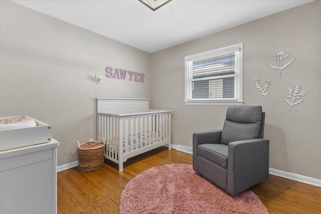 12940 W Wilbur DRIVE, New Berlin, WI 53151