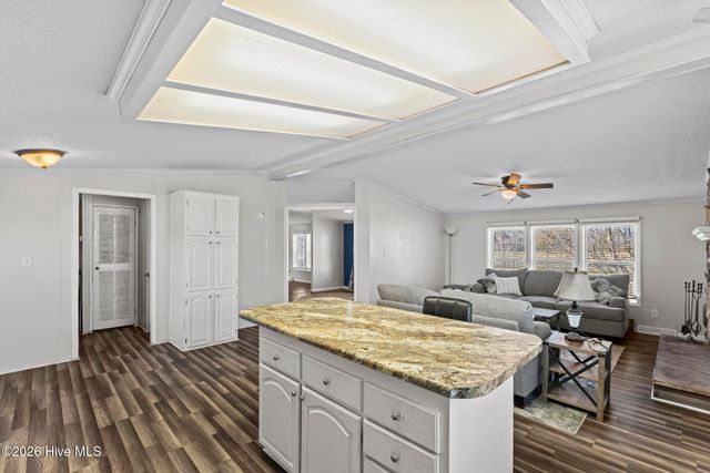 2049 Us-70, Kinston, NC 28501