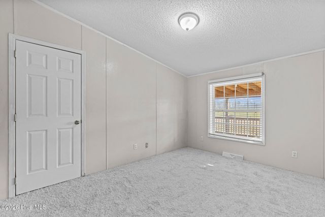 2049 Us-70, Kinston, NC 28501