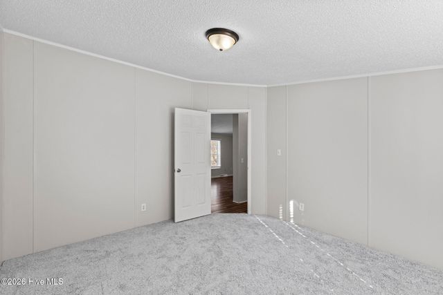 2049 Us-70, Kinston, NC 28501