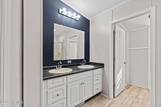 2049 Us-70, Kinston, NC 28501