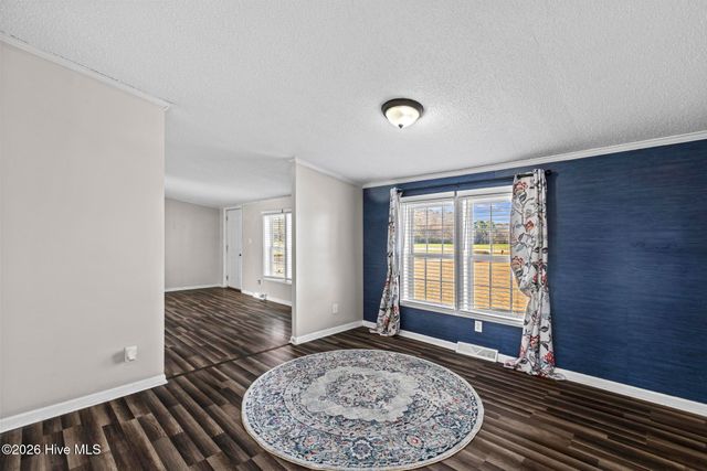 2049 Us-70, Kinston, NC 28501