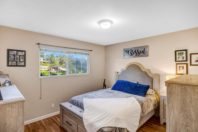 6900 Lakeview Drive, Salinas, CA 93907