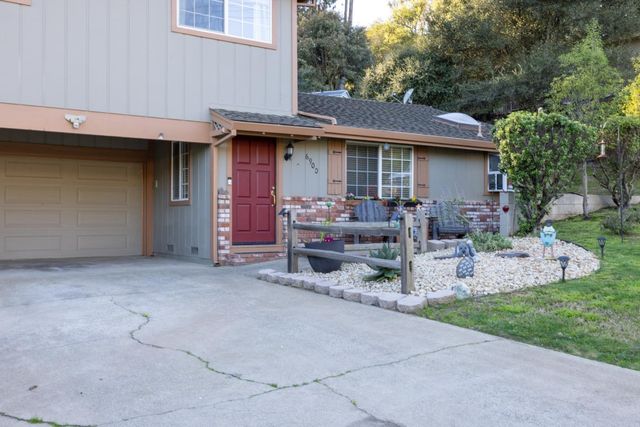 6900 Lakeview Drive, Salinas, CA 93907