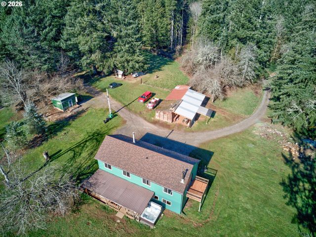 33318 Se FUNNY FARM Rd, Estacada, OR 97023