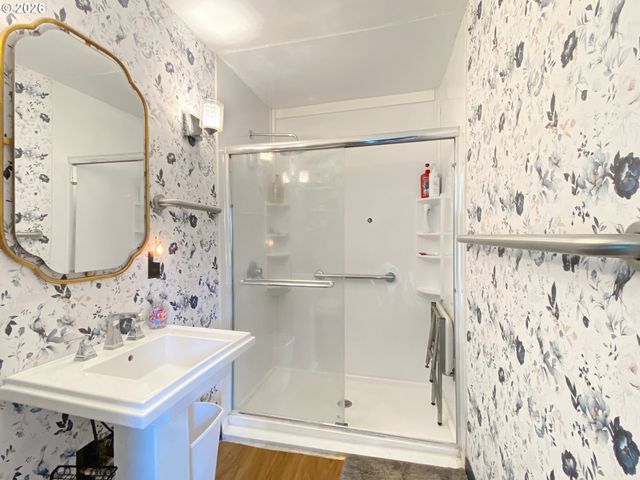 33318 Se FUNNY FARM Rd, Estacada, OR 97023