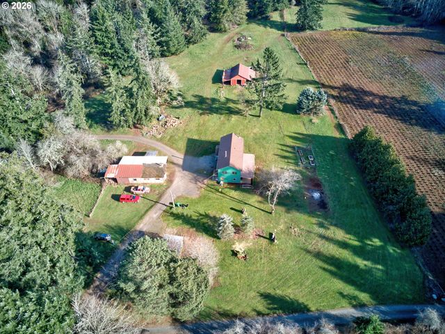 33318 Se FUNNY FARM Rd, Estacada, OR 97023