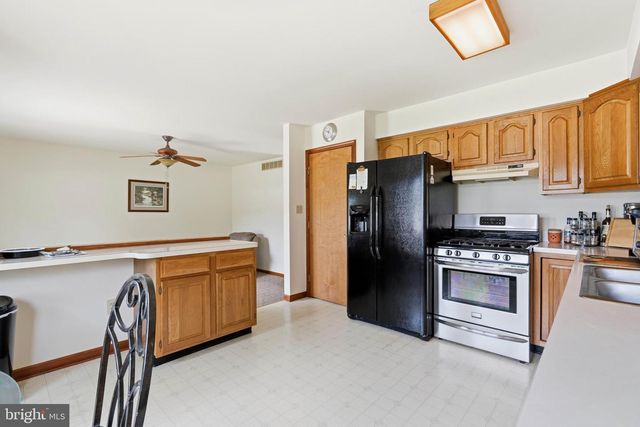 2495 CAVALLO DR, Vineland, NJ 08361
