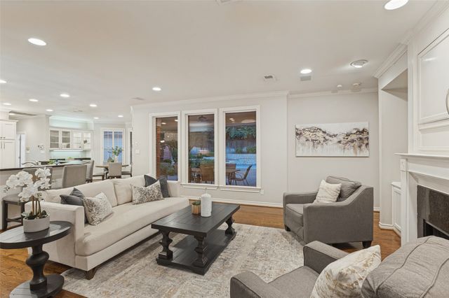 6617 Pine Valley Place, Fort Worth, TX 76132