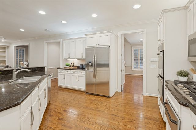 6617 Pine Valley Place, Fort Worth, TX 76132