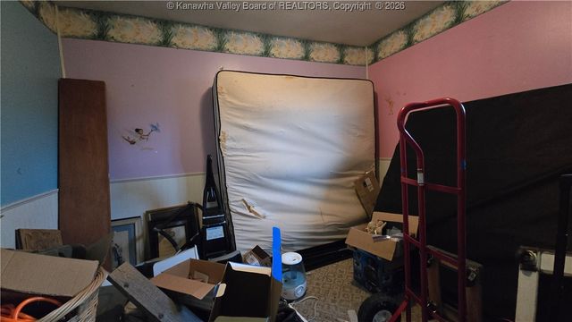 124 Brooke Hill Drive, Charleston, WV 25311