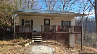 124 Brooke Hill Drive, Charleston, WV 25311