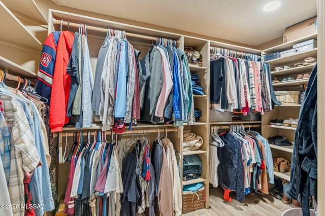 1810 W Orange Grove Road, Tucson, AZ 85704