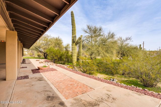 1810 W Orange Grove Road, Tucson, AZ 85704