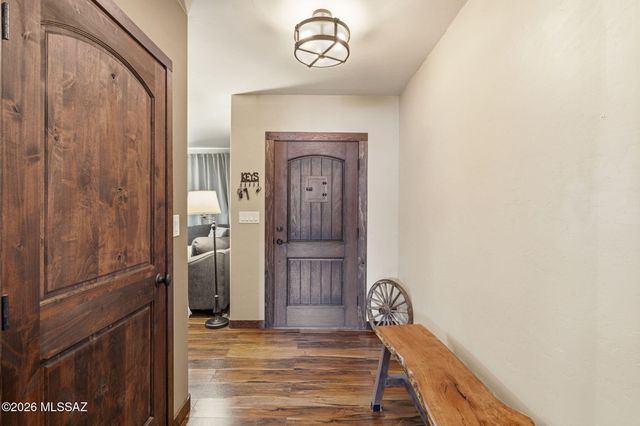 1810 W Orange Grove Road, Tucson, AZ 85704