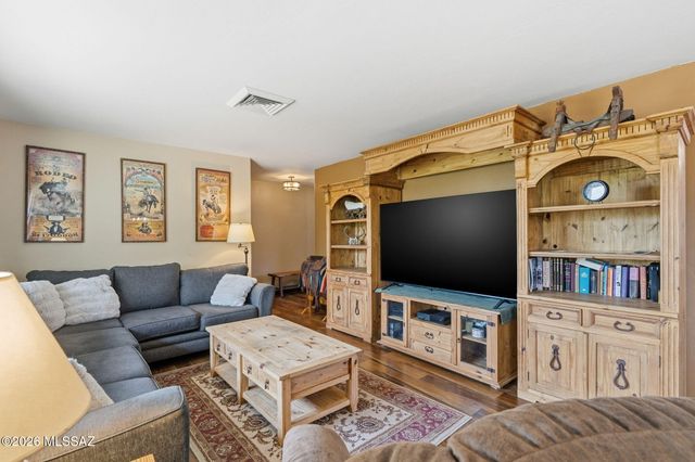 1810 W Orange Grove Road, Tucson, AZ 85704