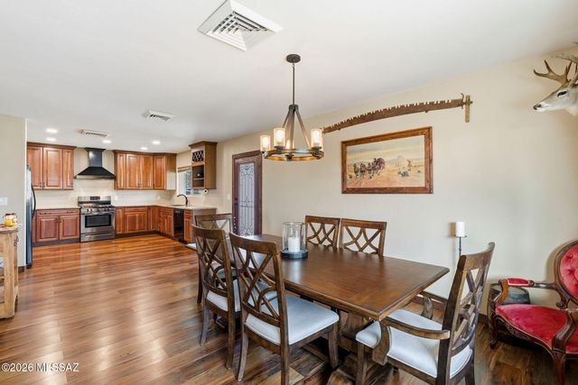 1810 W Orange Grove Road, Tucson, AZ 85704