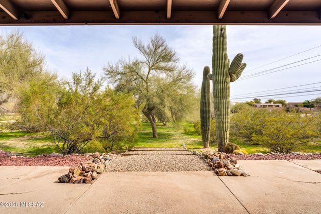 1810 W Orange Grove Road, Tucson, AZ 85704