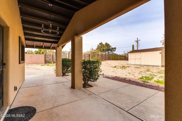 1810 W Orange Grove Road, Tucson, AZ 85704
