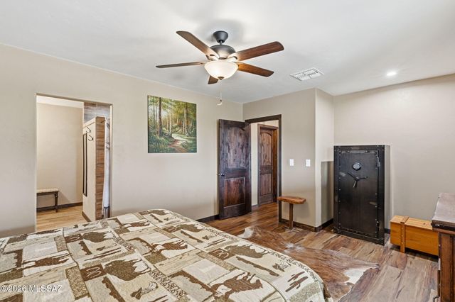 1810 W Orange Grove Road, Tucson, AZ 85704