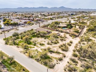 1810 W Orange Grove Road, Tucson, AZ 85704