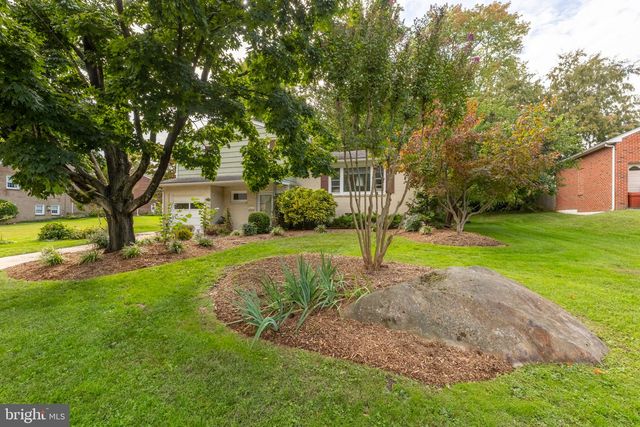2701 DORIS DR, Wilmington, DE 19803