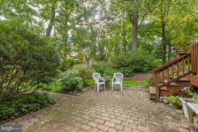 2701 DORIS DR, Wilmington, DE 19803