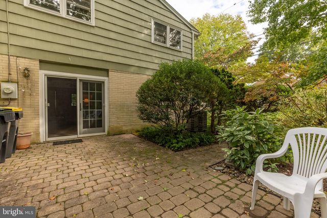 2701 DORIS DR, Wilmington, DE 19803