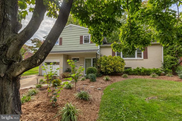 2701 DORIS DR, Wilmington, DE 19803